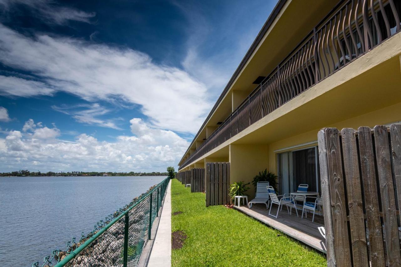 Palm Beach Resort Lake Worth Beach Exterior foto